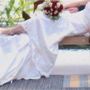 Elegant White Lace Wedding Dress